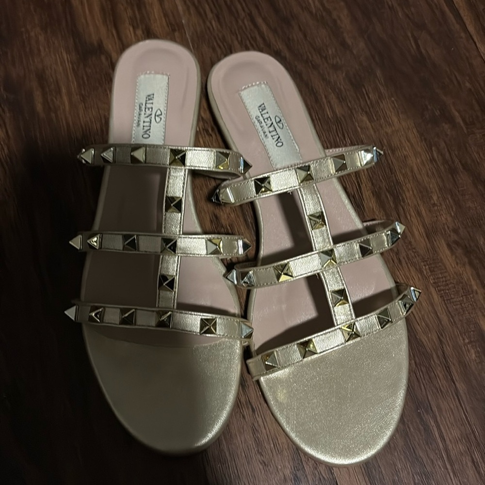 Valentino garavani sandal
